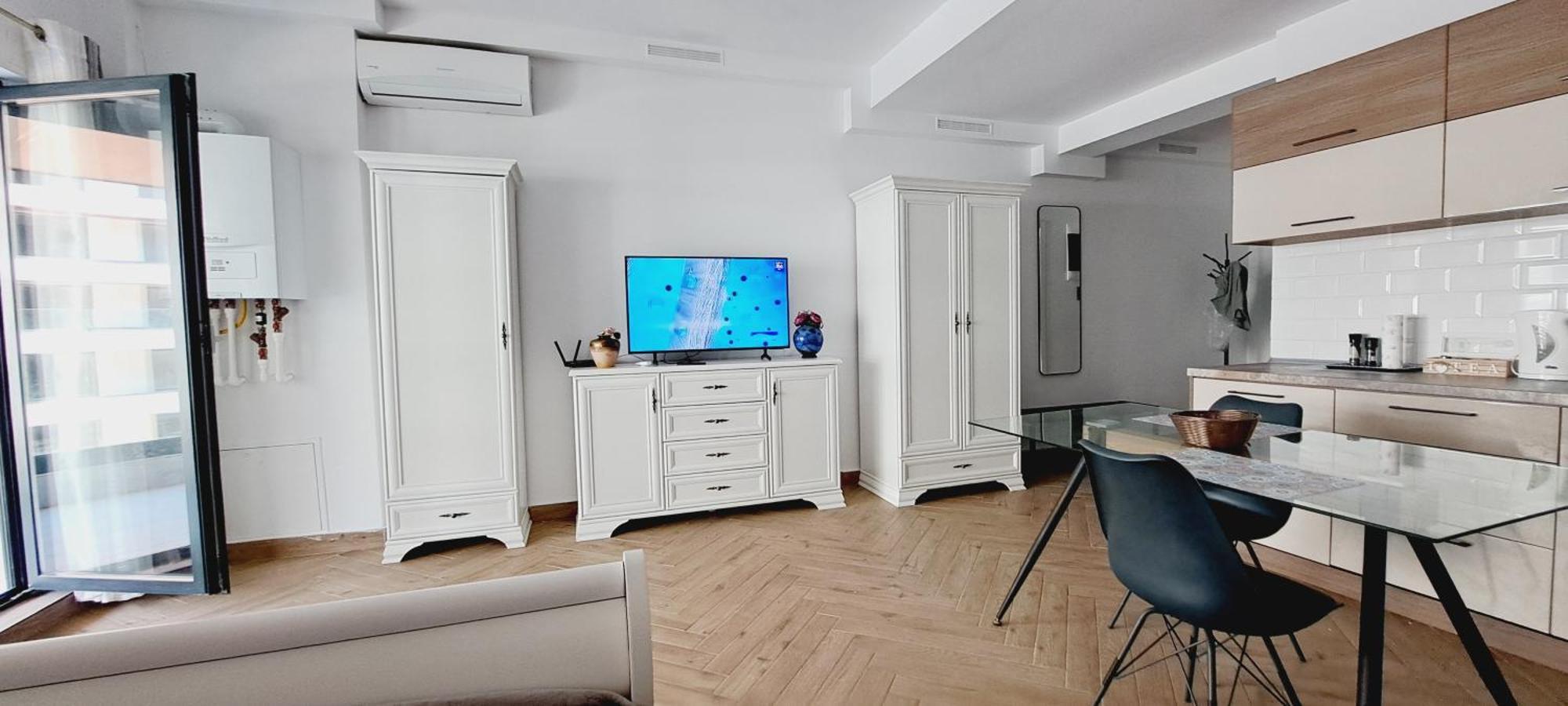 Mamaia Nord Studio La 10 M De Plaja Langa Cluburi Exterior photo